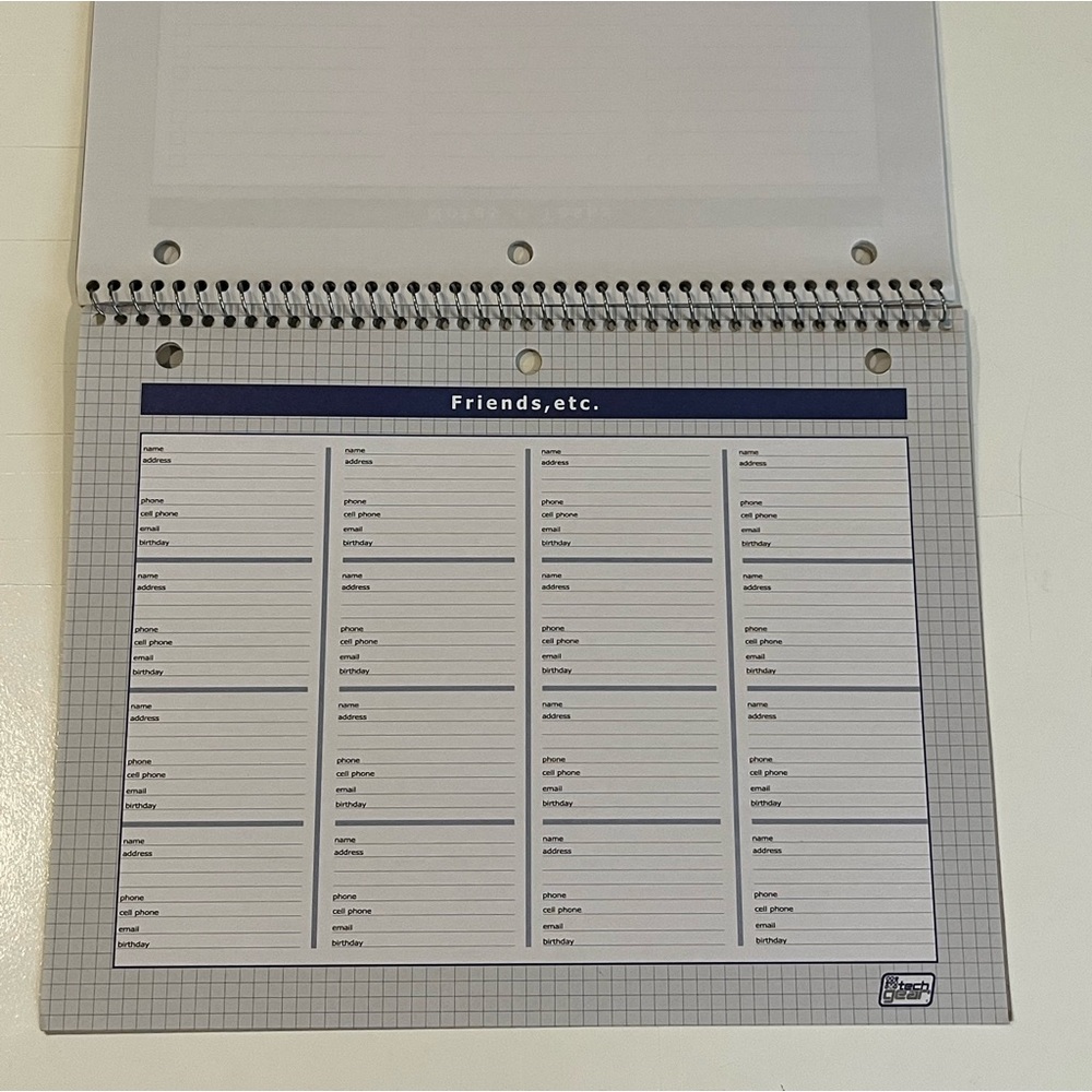 Tech gear academic calendar with additional pages - Picture 5 of 5